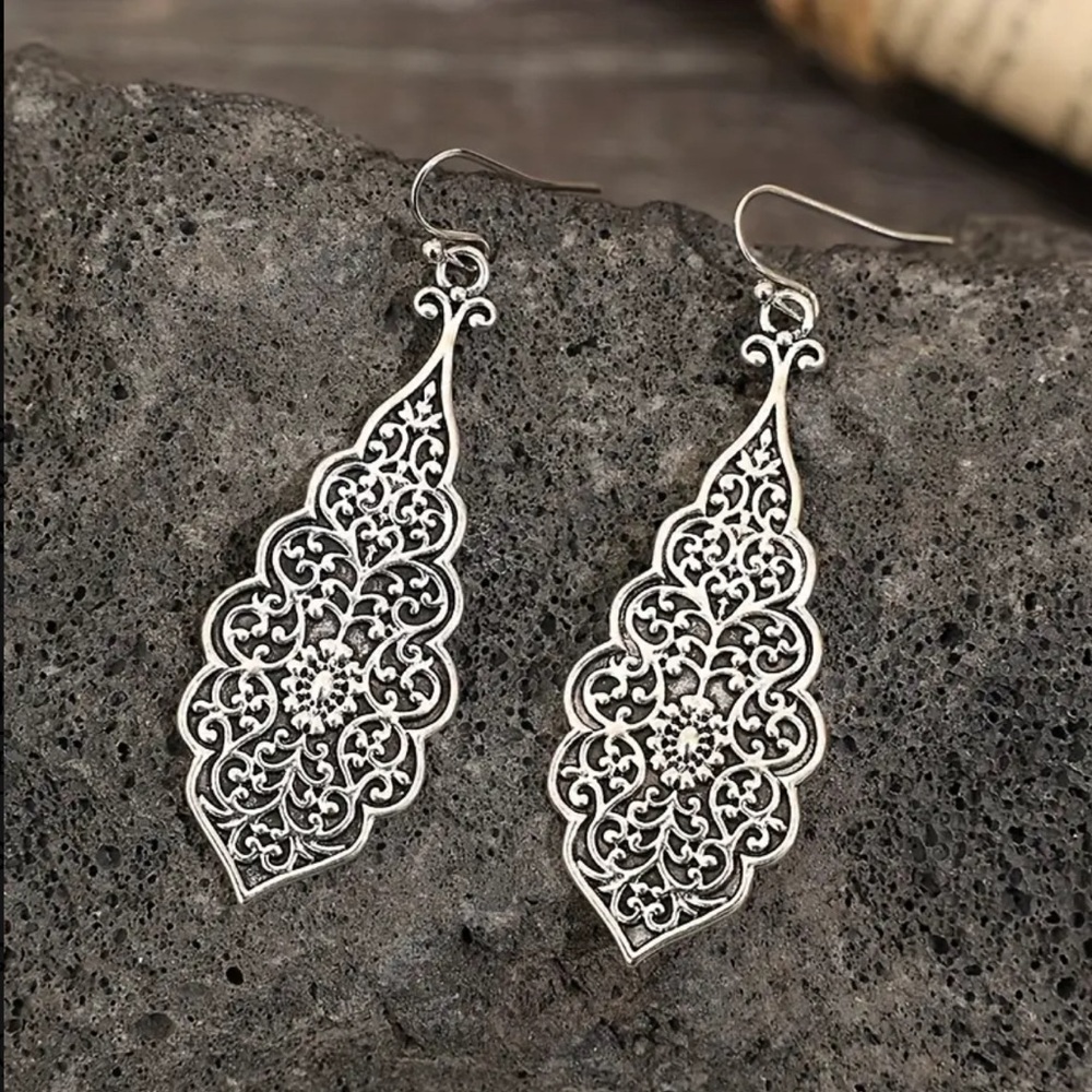 Antiqued Silver Medieval Garden Earrings